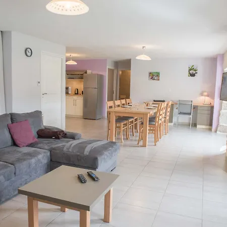 Holiday home De France A Veyres Saint-Laurent-de-Veyres